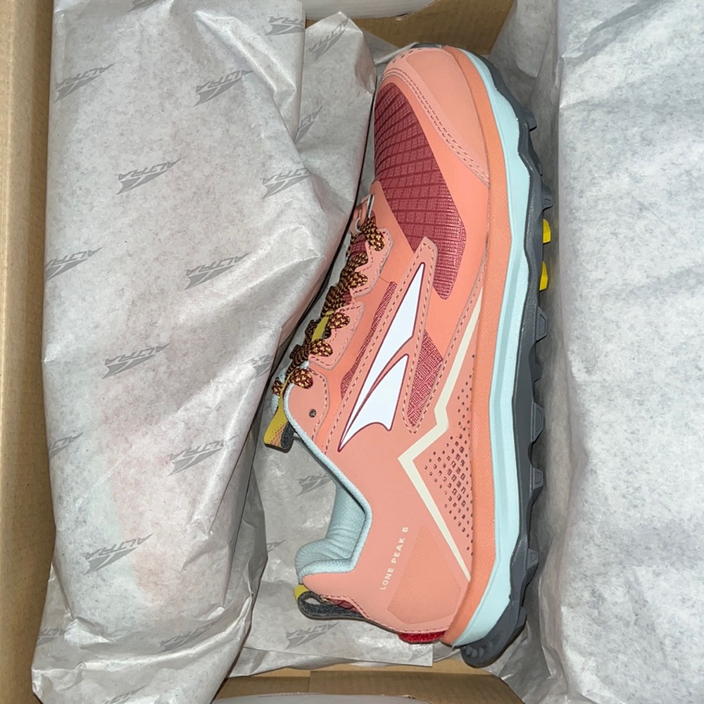 Altra Lone Peak 5.0 Coral